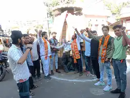 सुल्तानपुर में नाइट टूर्नामेंट का भव्य उद्घाटन होने जा रहा है और खेल प्रेमियों में उत्साह का माहौल छाया है