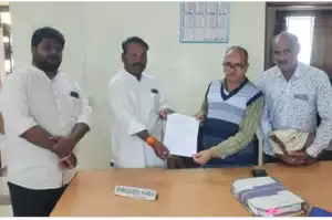 गुलाबगंज: अंडर ब्रिज की दीवार टूटने से दुर्घटनाओं में आई कमी