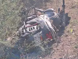 तेज रफ्तार कार ने बाइक सवारों को मारी टक्कर, 200 मीटर तक घसीटी बाइक