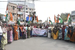 लाड़ली बहना की राशि 3000 करो—नए पंजीयन के लिए पोर्टल खोलो  