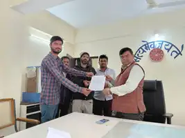 अपनी मांगो को लेकर आउट सोर्स कर्मचारी 5 दिन की हड़ताल पर 
