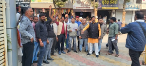 पुलिस द्वारा सही कार्यवाही न होने से फरियादी ने लगाई गुहार 