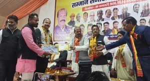 भोपाल में हुआ खुरई के अनुज का सम्मान, सेन समाज के राष्ट्रीय कार्यक्रम में मिला गौरव