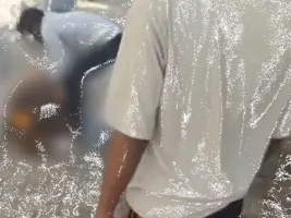 गुजरात में पड़ोसियों ने व्यक्ति को जिंदा जलाया, VIDEO:घर के बाहर बैठने...