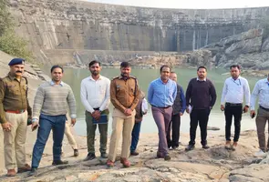 कलेक्टर ने किया लोअर चंदिया डैम का निरीक्षण, दिए आवश्यक निर्देश