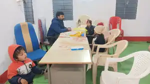 सीधी जिले की ग्राम पंचायत भगवार में शिक्षा की अनूठी पहल: निःशुल्क शिक्षा से बच्चों का भविष्य सवरेगा