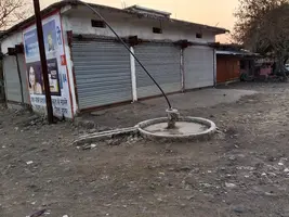सहजपुर में चोरों के हौसले बुलंद: सरकारी ट्यूबवेल की केबल पार, ग्रामीणों...
