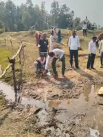 करहिया टोला में सड़क एवं पुलिया निर्माण का कार्य शुरू*