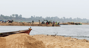 सीहोर में अवैध खनन पर विभाग सख्तः 66 मामलों में 23 लाख से अधिक की वसूली: कई उपकरण जब्त