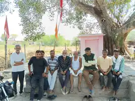 खमरिया कला में औषधि खेती को बढ़ावा देने की पहल,  