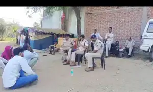 वृद्ध दंपति के शव मिलने से बम्होरी में सनसनी