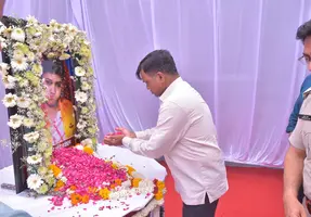 *संभागायुक्त, आईजी, कलेक्टर-एसपी ने स्व. सुरभि खंडेलवाल को दी श्रद्धांजलि* 