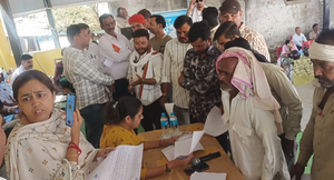 सहजपुर जनचौपाल: एसडीएम राजनंदनी शर्मा ने सुनीं जनसमस्याएं, मौके पर ही 22 आवेदनों का किया निराकरण