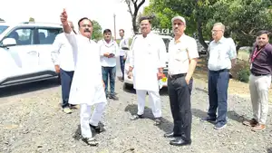 हाईवे 346 का विधायक और कलेक्टर ने किया औचक निरीक्षण