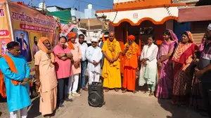 बरमान घाट से संत यात्रा ने दिया एकता का संदेश