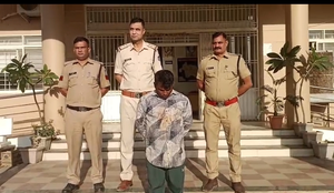 पांढुरना पुलिस ने आरोपी सहित   चोरी  का माल किया...