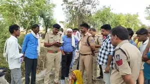 कुएं से महिला व मासूम का शव मिलने से सनसनी, पति पर हत्या का आरोप जांच के लिए एसडीओपी और एफएसएल टीम पहुंची