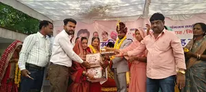 गुना में मुख्यमंत्री कन्या विवाह योजना के तहत 45 जोड़ों का सामूहिक विवाह सम्पन्न