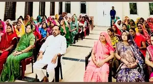 पीएम का राष्ट्र के नाम संदेश पूर्व मंत्री गोपाल भार्गव ने देखा नारी शक्ति के साथ लाइव 