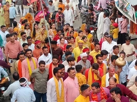 लिधौरा धूमधाम के साथ मनाया गया भगवान परशुराम का  प्रकटोत्सव, शोभा यात्रा का नगर में जगह-जगह हुआ भव्य स्वागत