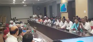 गेहूं खरीदी नहीं हुई शुरू,सस्ते में उपज बेचने मजबूर किसान 