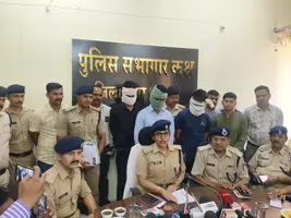 गुना पुलिस ने ऑनलाइन सट्टे के बड़े गिरोह का भंडाफोड़ किया