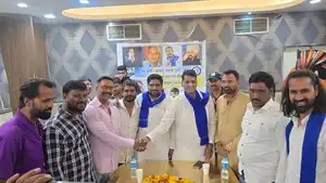 असंवैधानिक नीतियों से आडंबर को बढ़ावा दे रही सरकार: दामोदर यादव