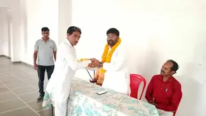 10 मई को सीएम-सिंधिया के दौरे को लेकर पगारा मंडल में बनी रणनीति  मंडल प्रभारी किरार बोले, घर-घर जाकर लोगों से करें स्वागत का आव्हान  गुना। भ