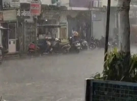 गढ़ाकोटा में ओलावृष्टि, गांवों में तेज आंधी-बारिश…