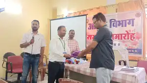 सिकल सेल और टीबी मरीजों की सतत मॉनिटरिंग करने के निर्देश