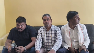 रीवा लोकायुक्त पुलिस ने त्यौंथर तहसील कार्यालय में की बड़ी कार्रवाई