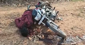 तेंदूपत्ता गिनती से लौट रहे किसान की हत्या, जंगल मार्ग में बाइक पर मिला खून से लथपथ शव  शहडोल जिले के ब्यौहारी थाना क्षेत्र में एक किसान की 