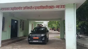 डबरा अनुविभाग के छीमक में “अवैध कॉलोनाइजरों” का खेल! कृषि भूमि पर रातों-रात कट रहे प्लॉट, प्रशासन की चुप्पी पर उठे सवाल