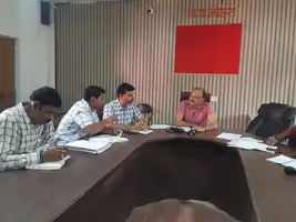 शासन की हितग्राही मूलक योजनाओं की जनपद सभागार में हुई समीक्षा 