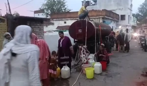 तुगलकी फरमान से प्यासा हुआ पूरा वार्ड! नल कर बकाया पर काट दिए 100 से ज्यादा परिवारों के कनेक्शन