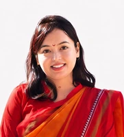 डॉ आकृति को पी एच डी की उपाधि