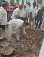 वर्षा पूर्व जल निकासी का जिला पंचायत सभापति का ग्राम पंचायतो में अभियान