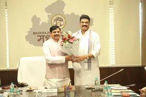 दैनिक जीवन में छोटे-छोटे बदलाव अपनाकर प्रधानमंत्री जी के संदेश को जन आंदोलन बनाएं : गोविंद सिंह राजपूत
