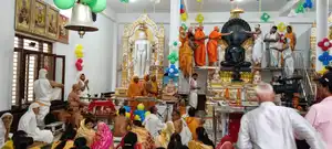 मुनि प्रणम्य सागर एवं आर्यिका माताजी के सानिध्य मे संपन्न हुआ महामस्तकाभिषेक 
