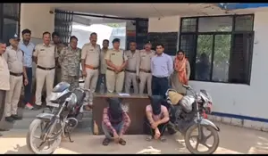 पुलिस ने दो चोरी का किया खुलासा, 1.20 लाख का माल बरामद