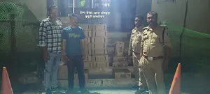 अवैध शराब के खिलाफ पुलिस का बड़ा एक्शन: दो थाना क्षेत्रों में छापेमारी, बोलेरो सहित 5.92 लाख की शराब जप्त 