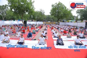 अंतराष्ट्रीय योग दिवस पर 21 जून को जिला मुख्यालय देवास सहित सम्पूर्ण जिले में सामूहि योग
