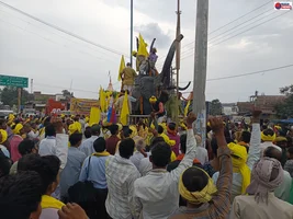 वीरांगना रानी दुर्गावती बलिदान दिवस: केसली में उमड़ा जनसैलाब, भव्य रैली निकाल दी गई भावभीनी श्रद्धांजलि