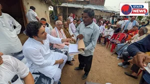 त्योंथर विधायक सिद्धार्थ तिवारी 'राज' की जनचौपाल जारी, ग्रामीणों की समस्याएं सुनकर कराया त्वरित निराकरण