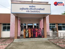 पीएचई विभाग की लापरवाही से वार्ड 12 प्यासा, शिकायतों के बाद भी बंद पड़ा हैंडपंप*