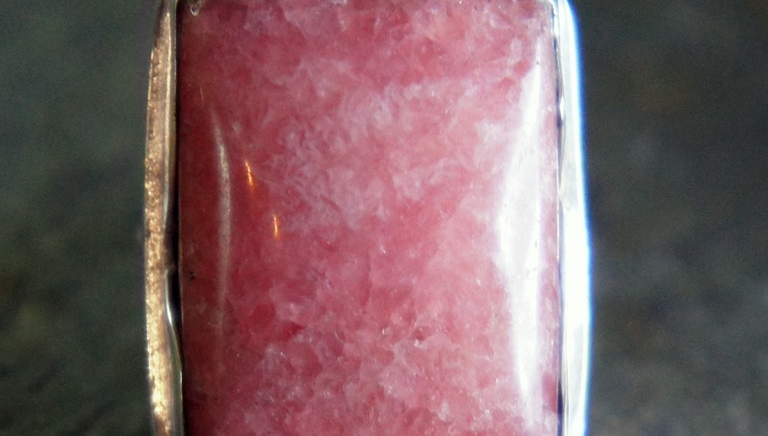 Healing Properties and Wellness Benefits of Rhodochrosite