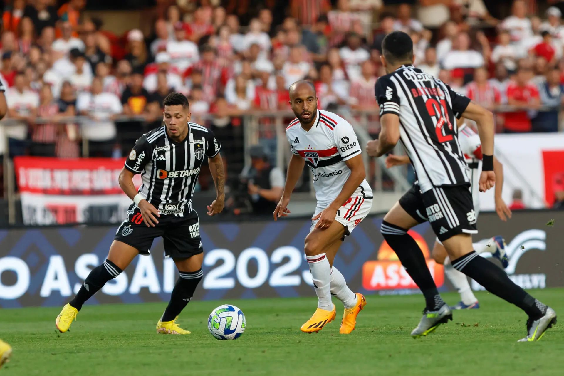 Soi kèo Atletico Mineiro vs Sao Paulo lúc 07h45 ngày 13/9/2024