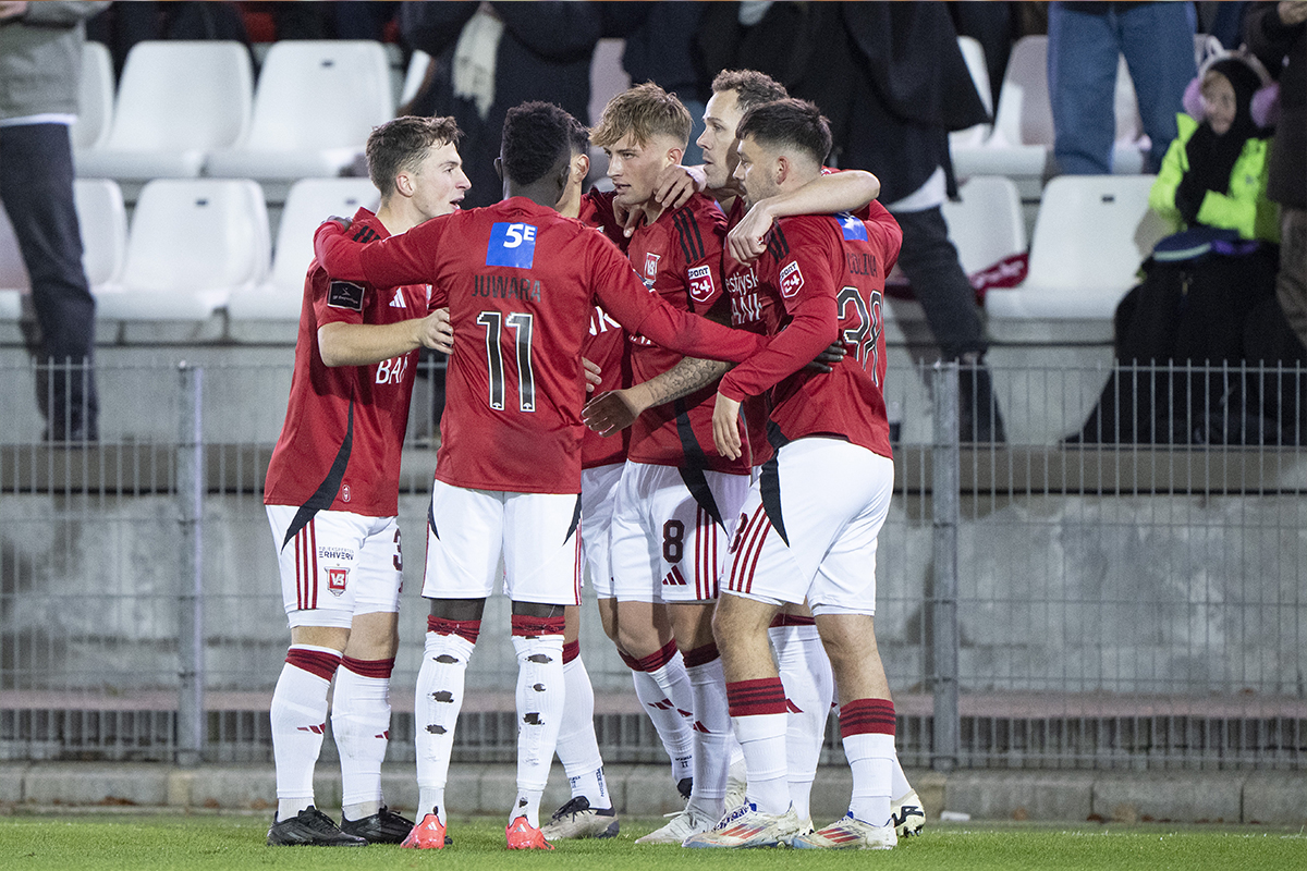 Soi kèo Sonderjyske vs Vejle lúc 0h00 ngày 15/4/2025