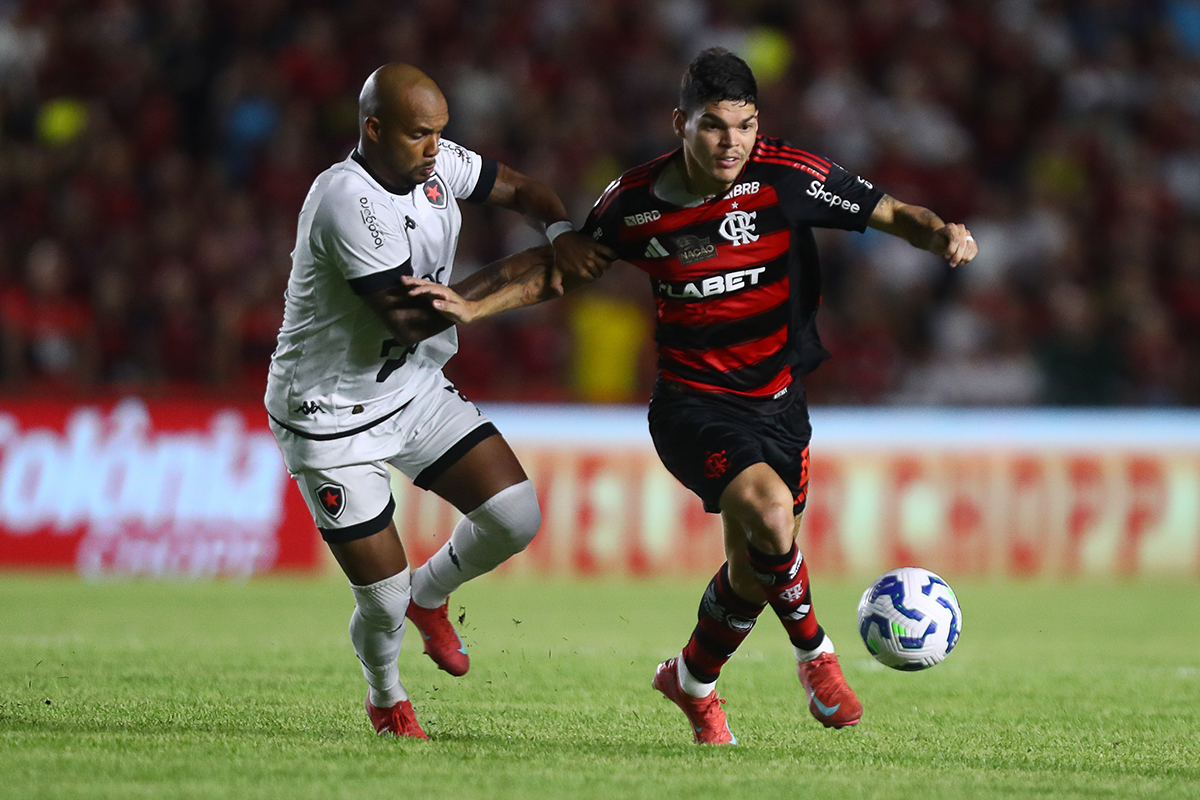 Soi kèo Flamengo vs Botafogo PB lúc 7h30 ngày 22/5/2025