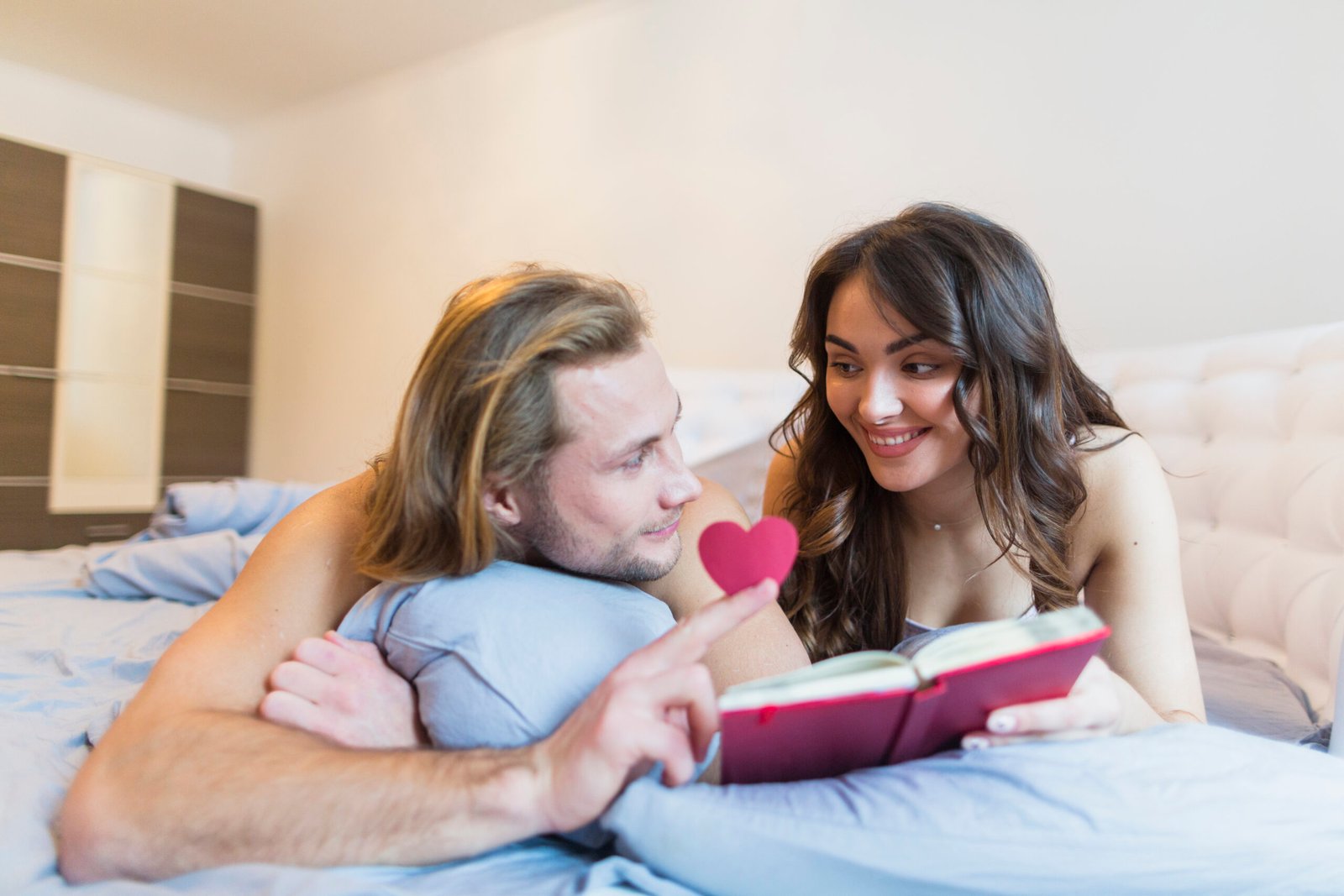 10 Interesting Sex Books for Couples to Strengthen Your Relationship - Blue vibes